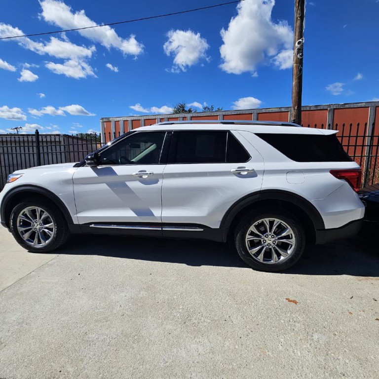 2022 Ford Explorer Image 5