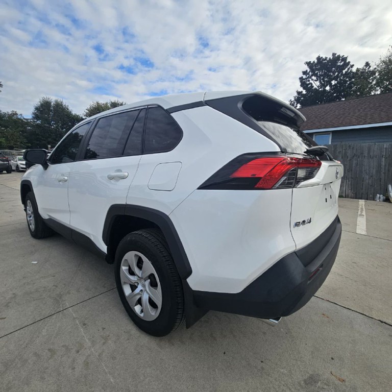 2024 Toyota Rav4 Image 5