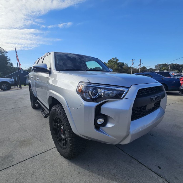 2023 Toyota 4Runner Image 2