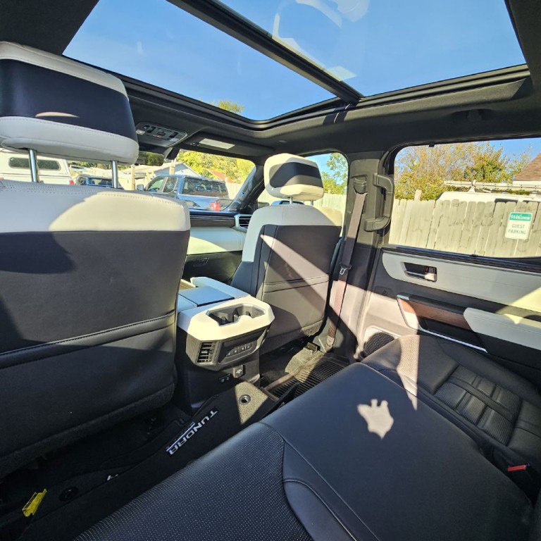 2024 Toyota Tundra Image 3