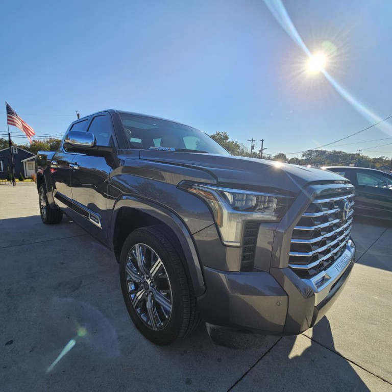 2024 Toyota Tundra Image 4