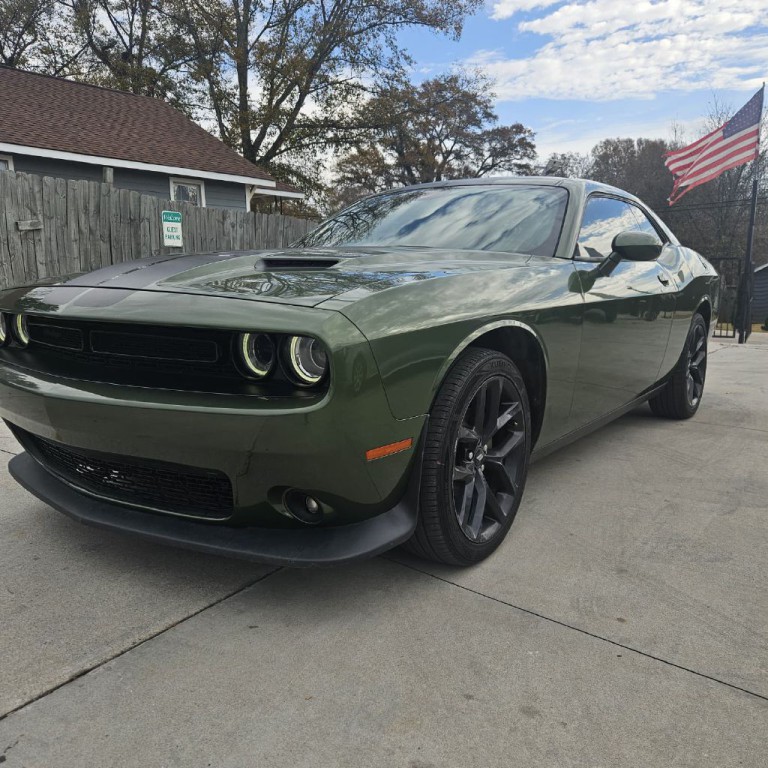 2021 Dodge Challenger Image 2