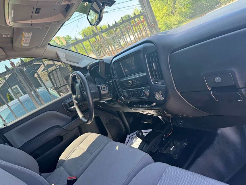 2019 Chevrolet Silverado 1500 Image 4