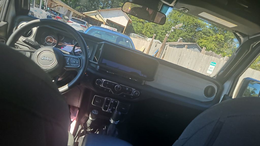 2024 Jeep Gladiator Image 4