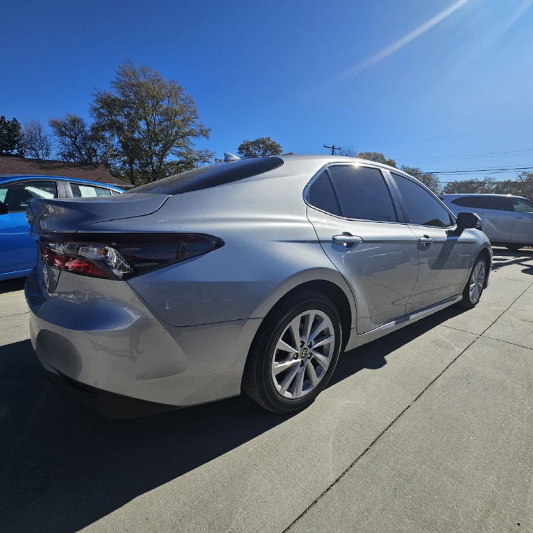 2024 Toyota Camry Image 3