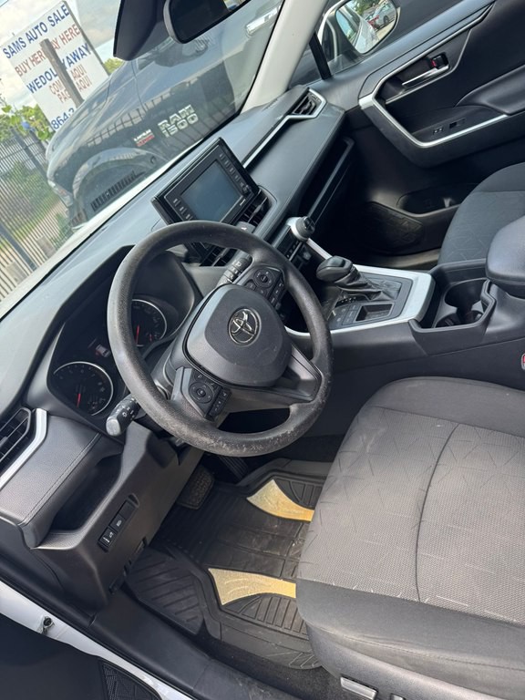 2021 Toyota Rav4 Image 4