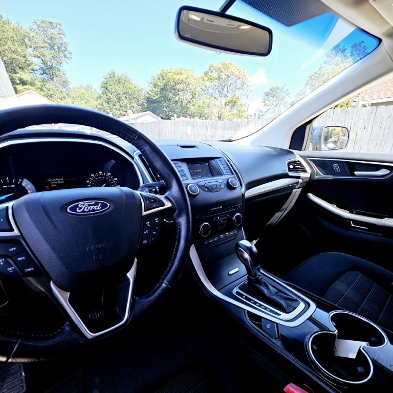 2018 Ford Edge Image 3