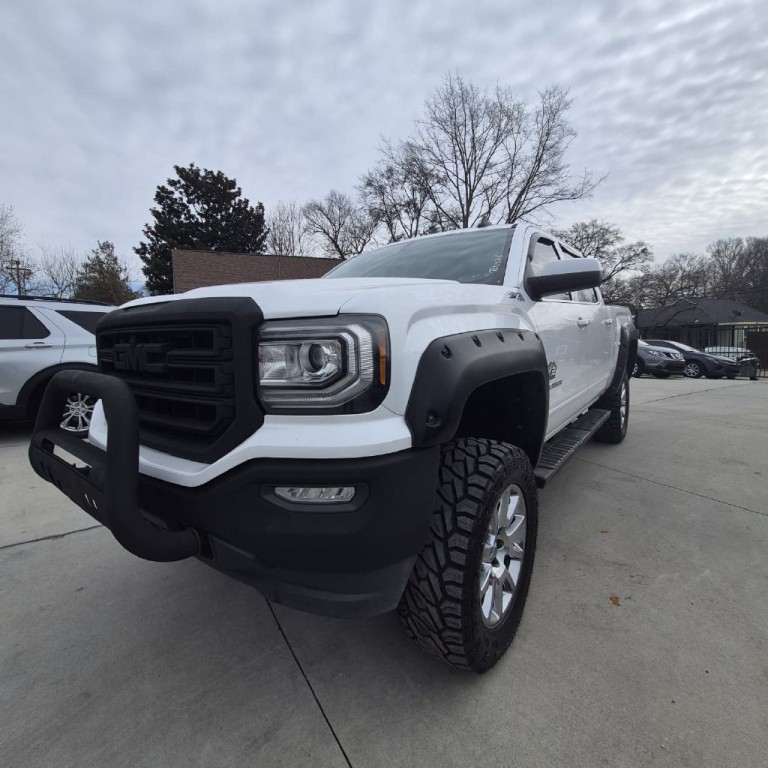 2017 GMC Sierra Image 7