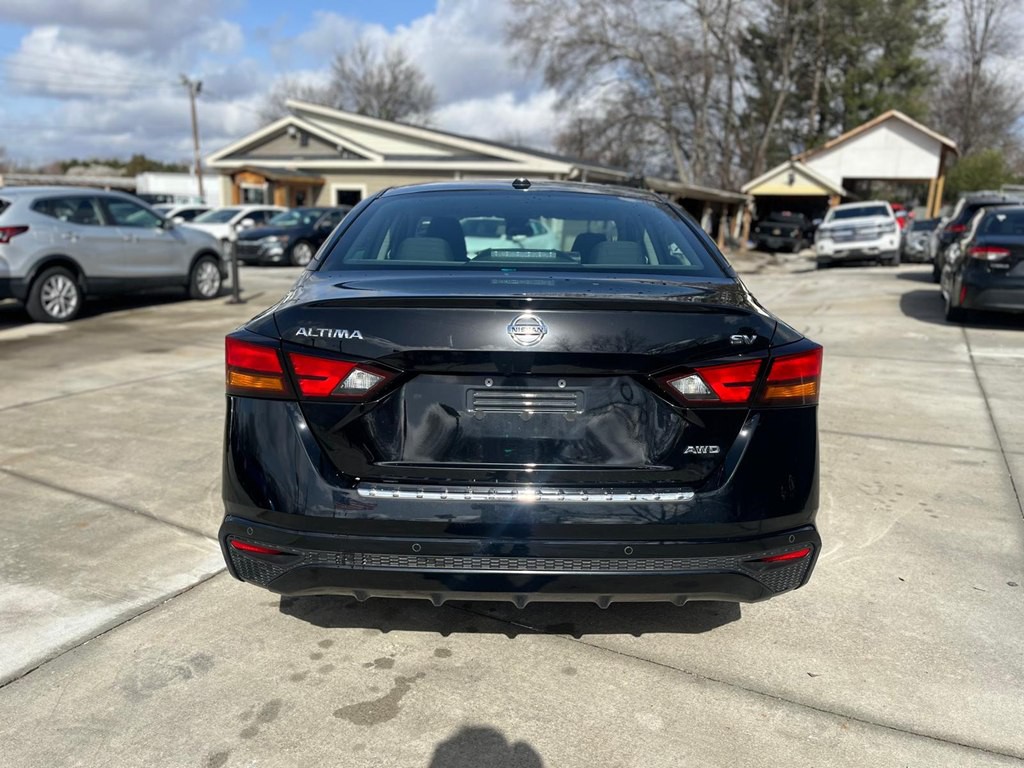 2022 Nissan Altima Image 5