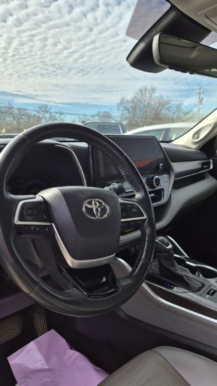 2023 Toyota Highlander Image 4