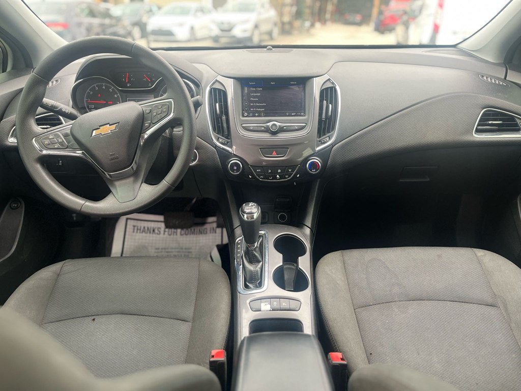 2020 Chevrolet Malibu Image 4