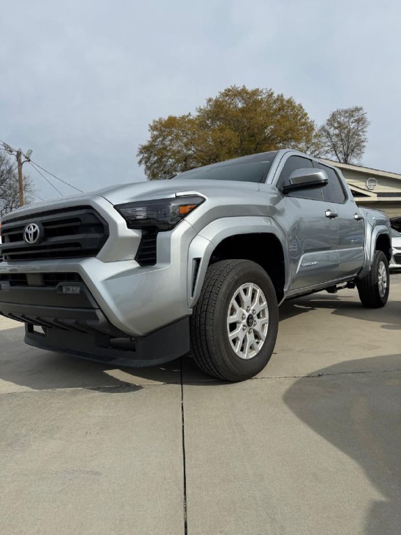 2024 Toyota Tacoma Image 4