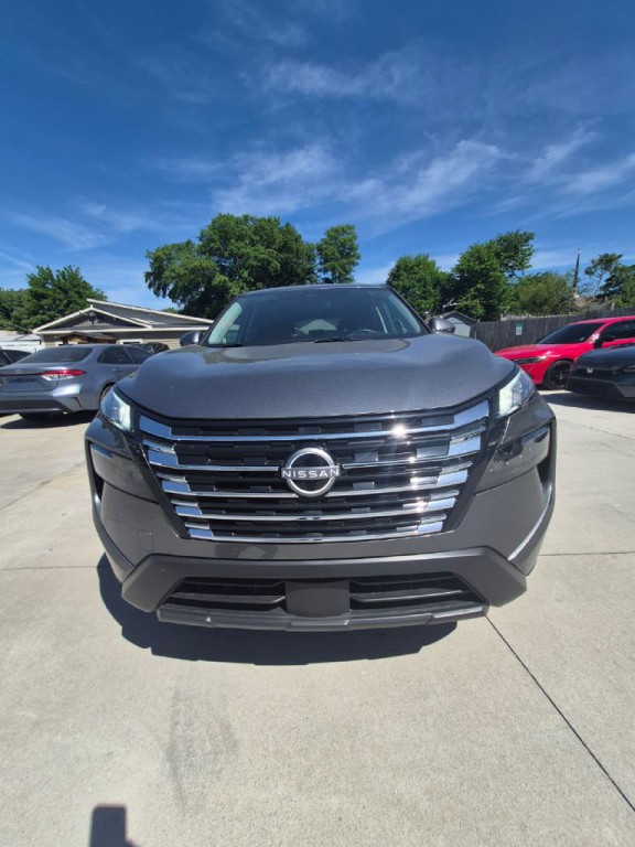 2025 Nissan Rogue Image 3