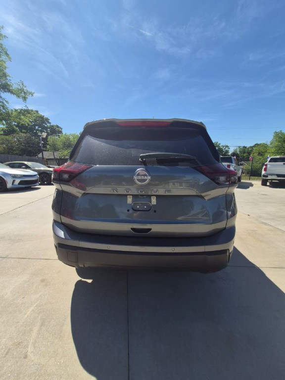 2025 Nissan Rogue Image 4