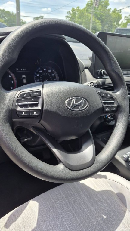 2023 Hyundai Kona Image 4