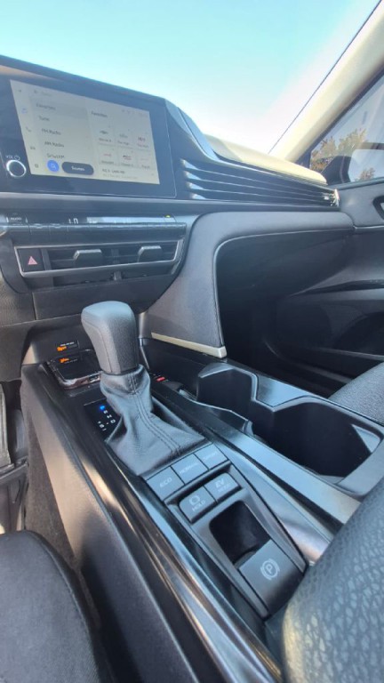 2025 Toyota Camry Image 6