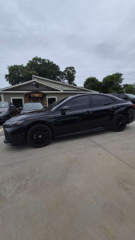 2025 Toyota Camry Image 6