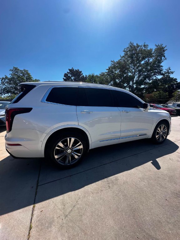 2021 Cadillac XT6 Image 3