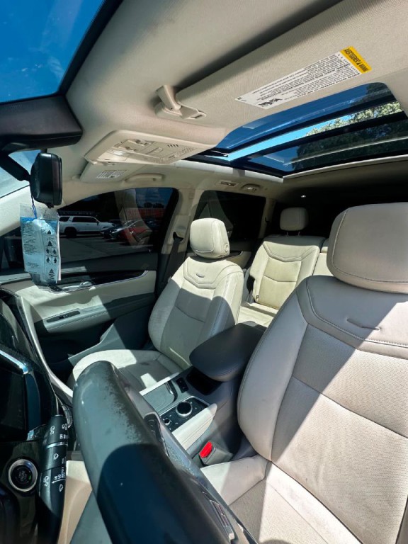 2021 Cadillac XT6 Image 4