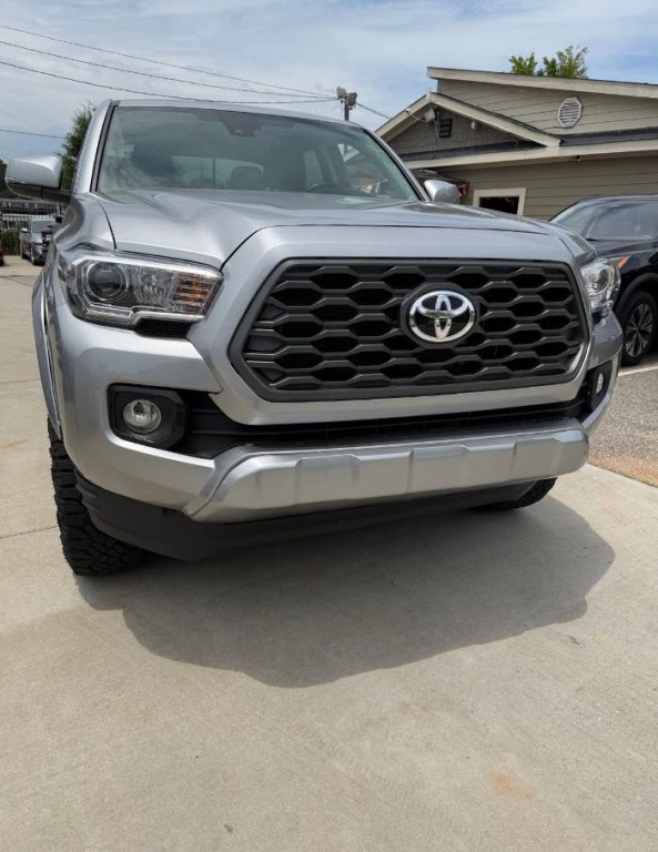 2023 Toyota Tacoma Image 3
