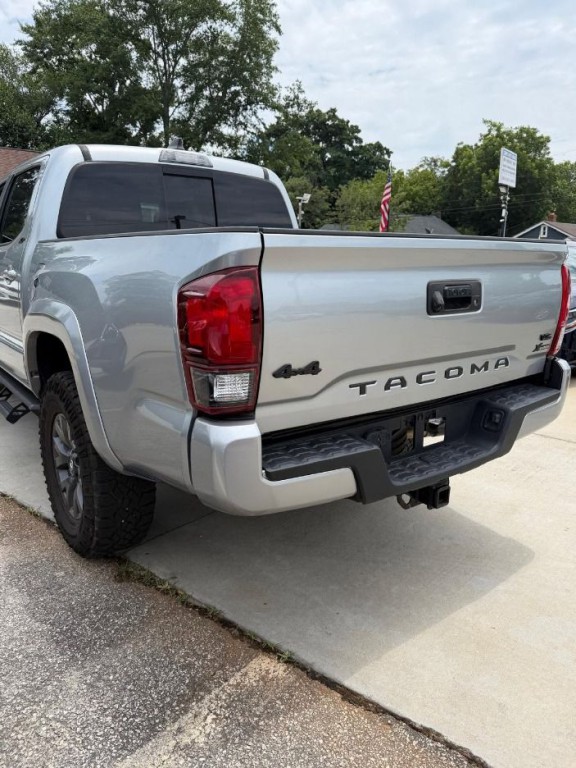 2023 Toyota Tacoma Image 4