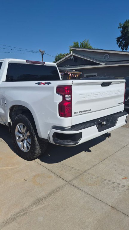 2024 Chevrolet Silverado 1500 Image 3