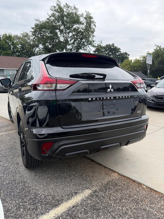 2024 Mitsubishi Eclipse Image 6