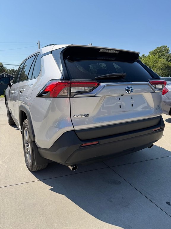 2024 Toyota Rav4 Image 4