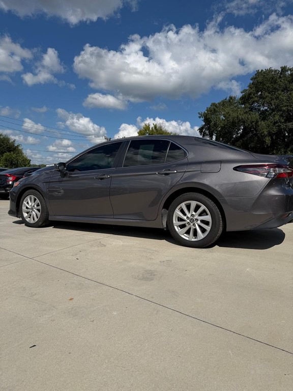 2023 Toyota Camry Image 8