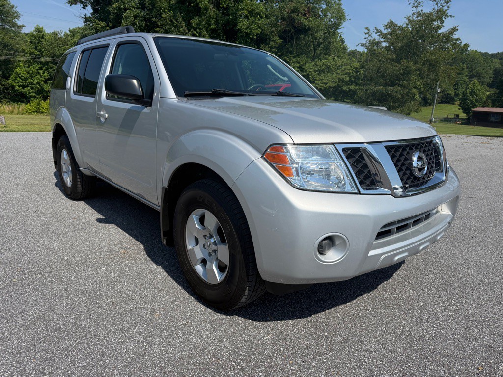 2012 Nissan Pathfinder Image 3