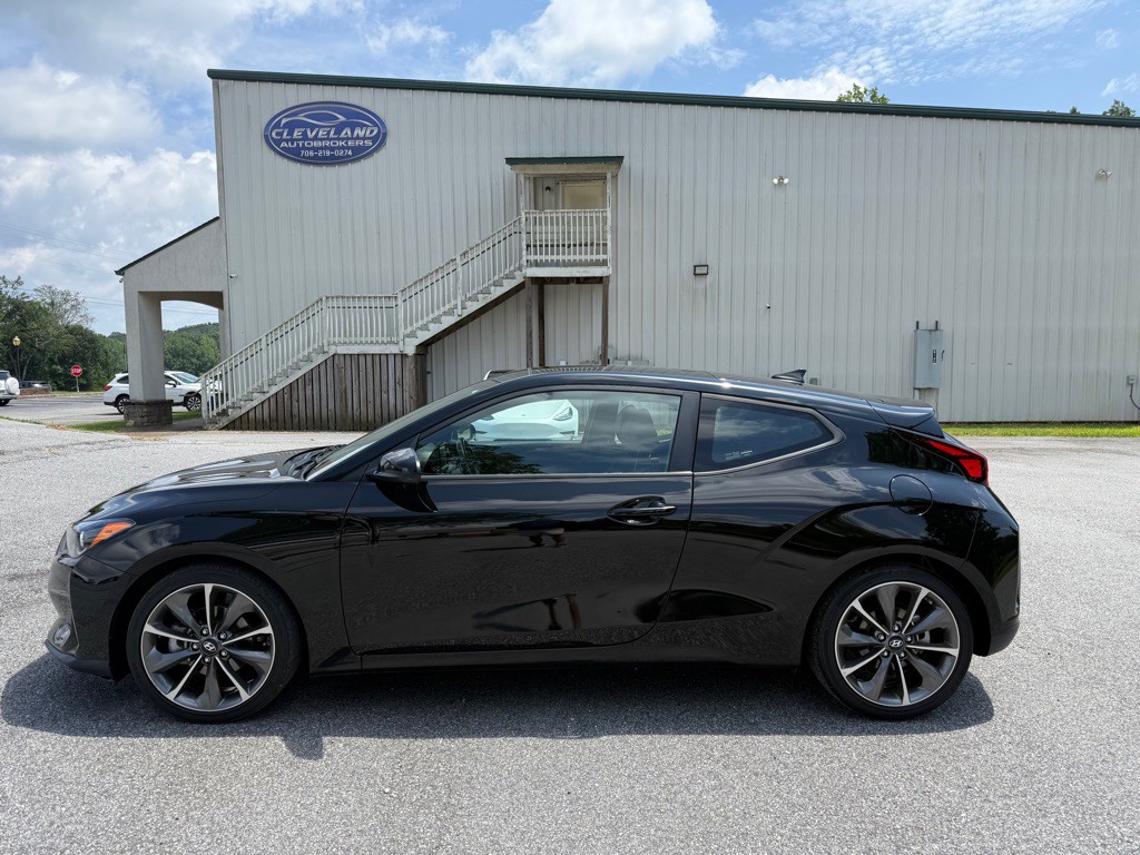 2020 Hyundai Veloster Image 7
