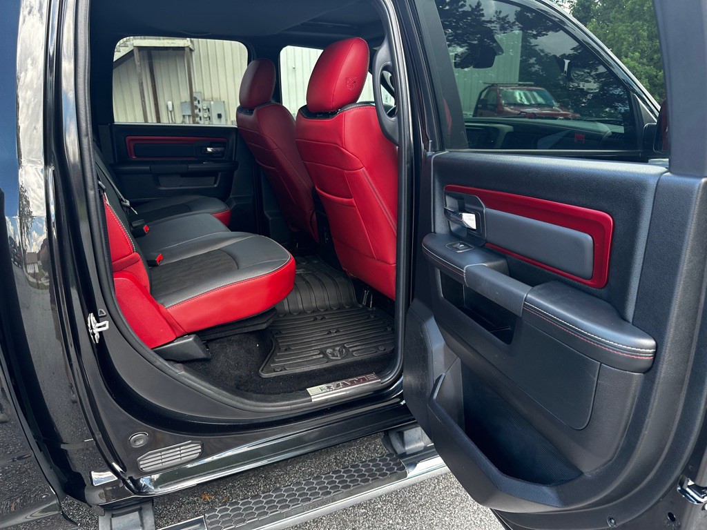 2016 RAM 1500 Image 14