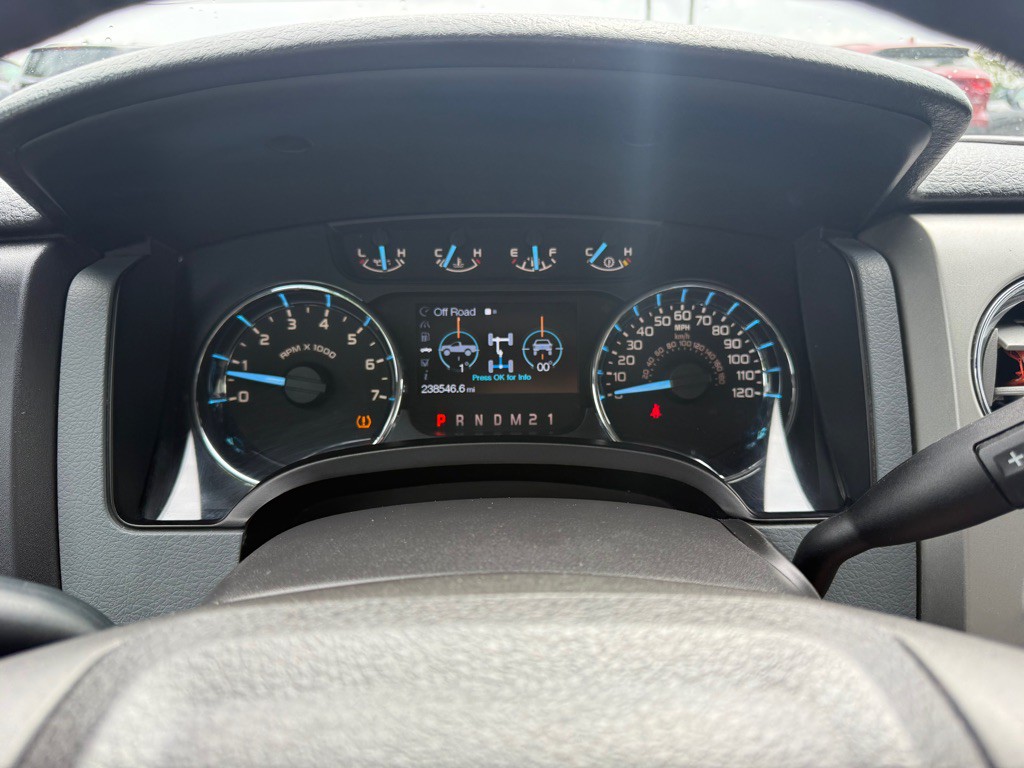 2011 Ford F-150 Image 12