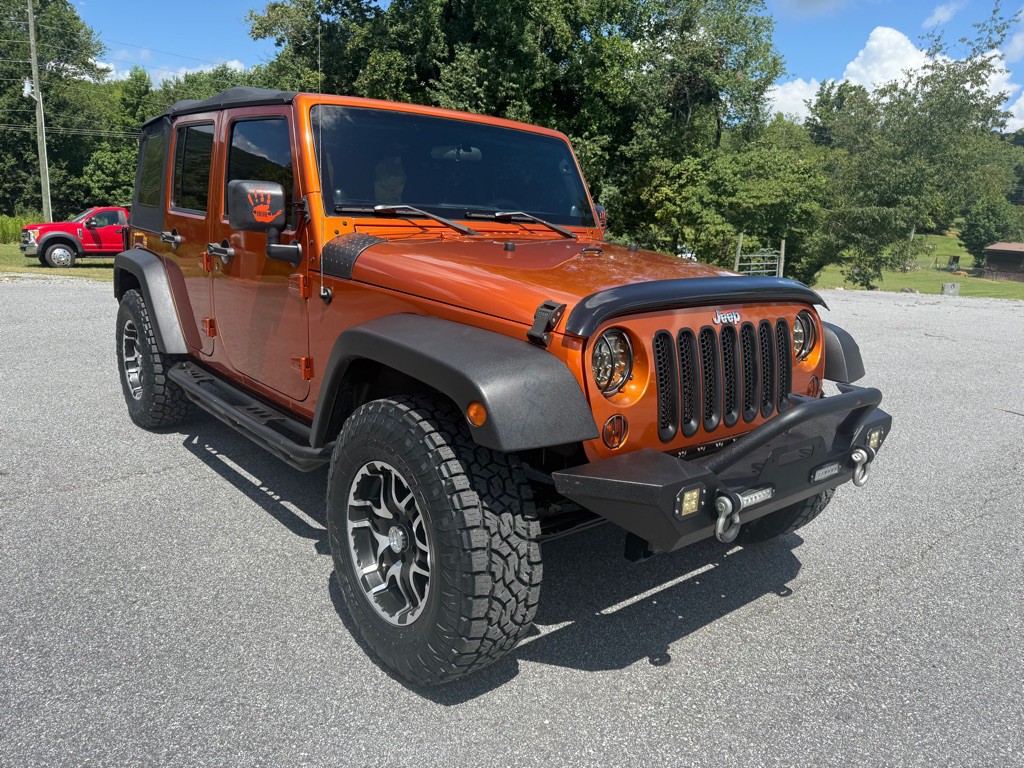 2011 Jeep Wrangler Unlimited Image 3