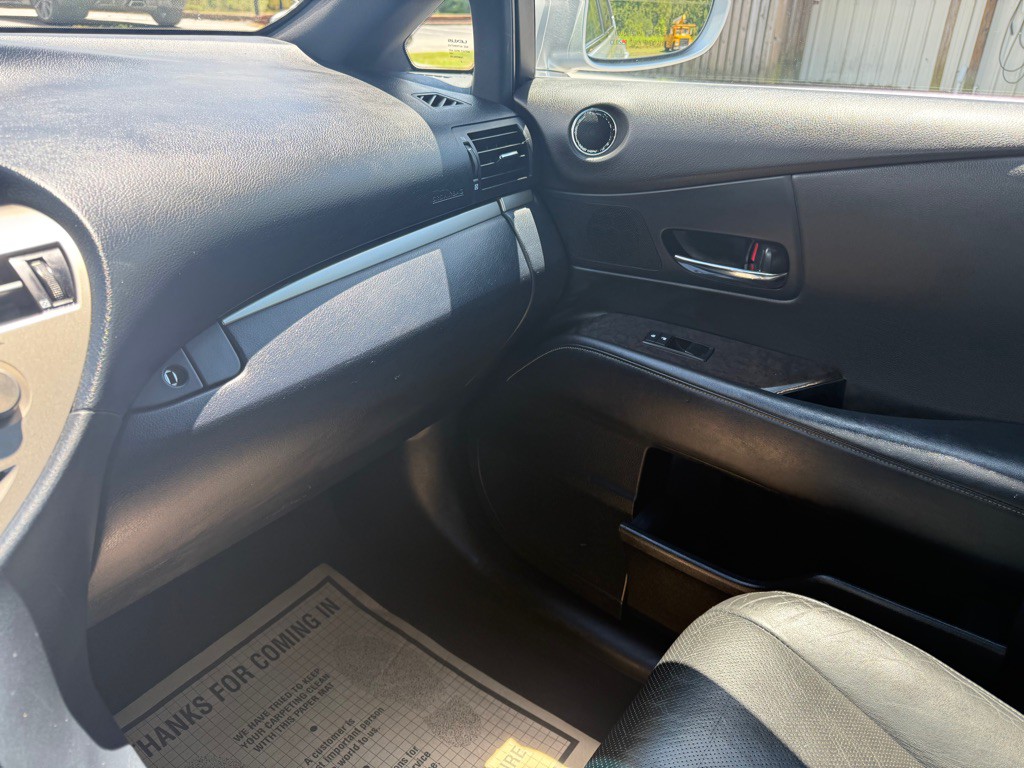 2013 Lexus RX Image 17