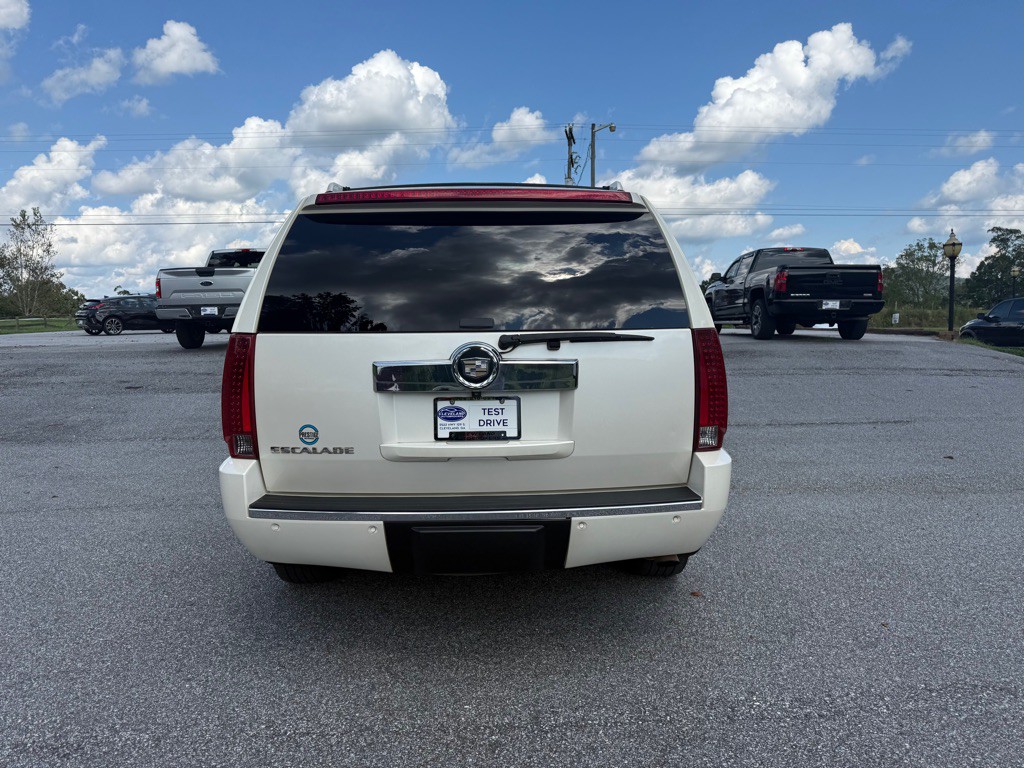 2007 Cadillac Escalade Image 5