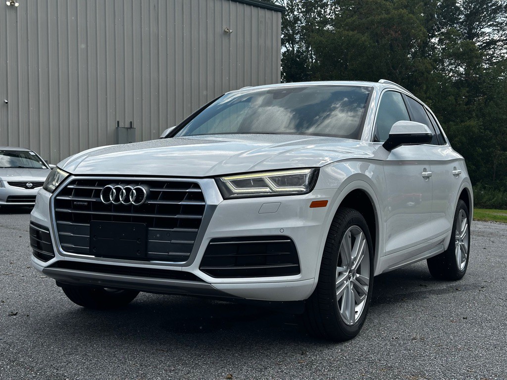 2018 Audi Q5 Image 1