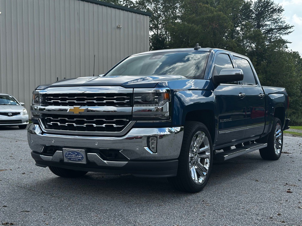 2018 Chevrolet Silverado 1500 Image 1