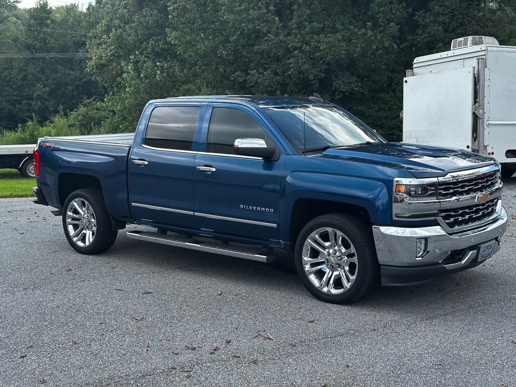 2018 Chevrolet Silverado 1500 Image 3