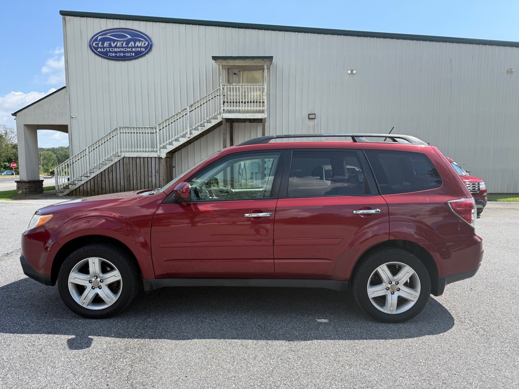 2010 Subaru Forester Image 6