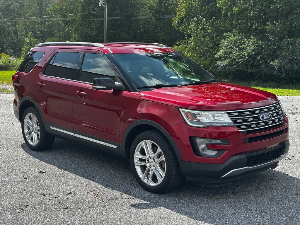 2017 Ford Explorer Image 3