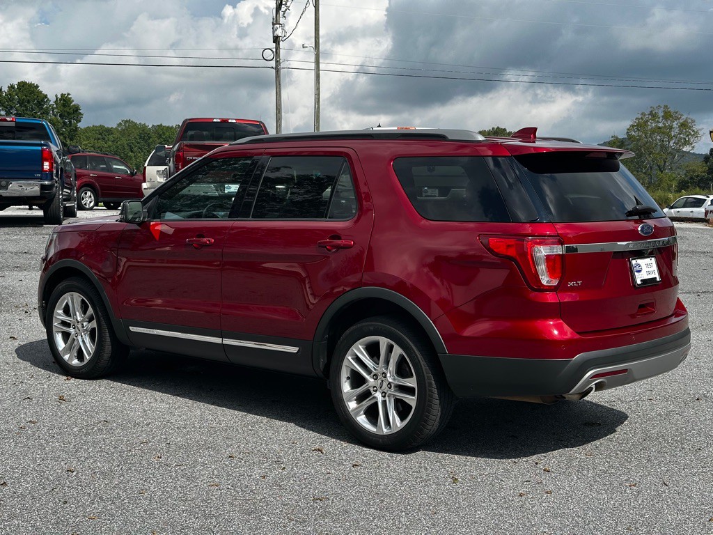 2017 Ford Explorer Image 7
