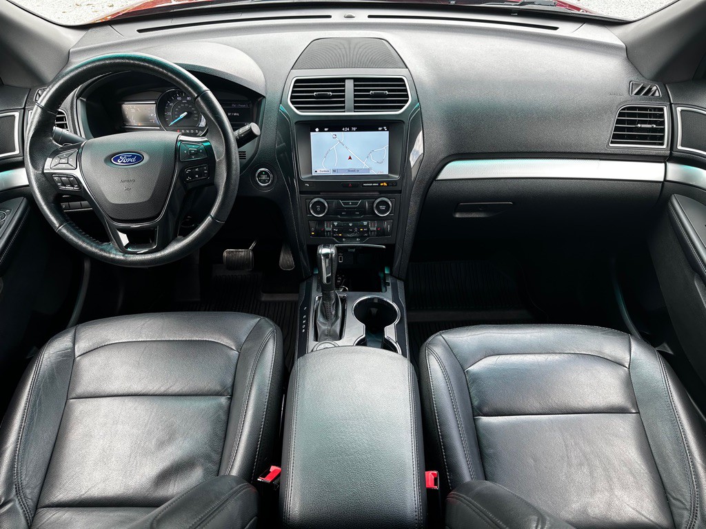 2017 Ford Explorer Image 15