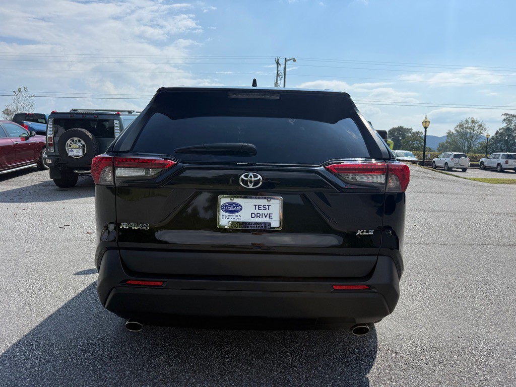 2021 Toyota Rav4 Image 5