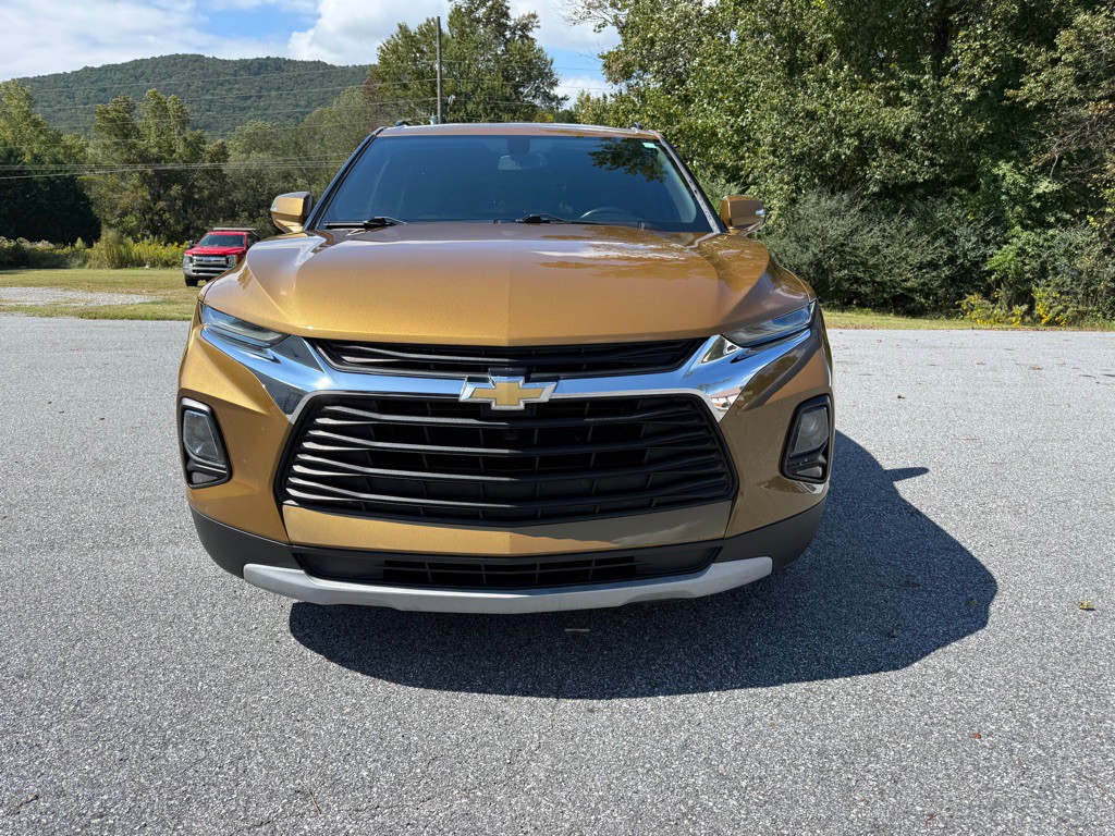 2019 Chevrolet Blazer Image 2