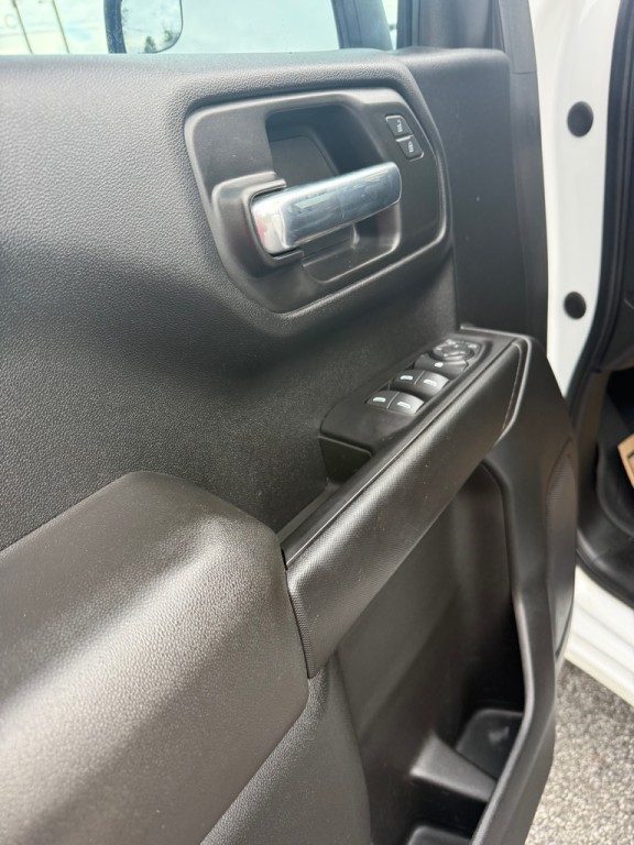 2021 Chevrolet Silverado 1500 Image 9