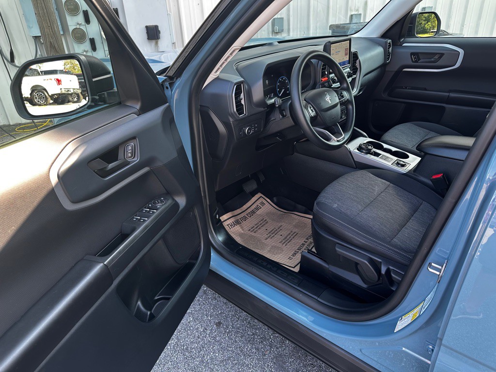 2021 Ford Bronco Image 9