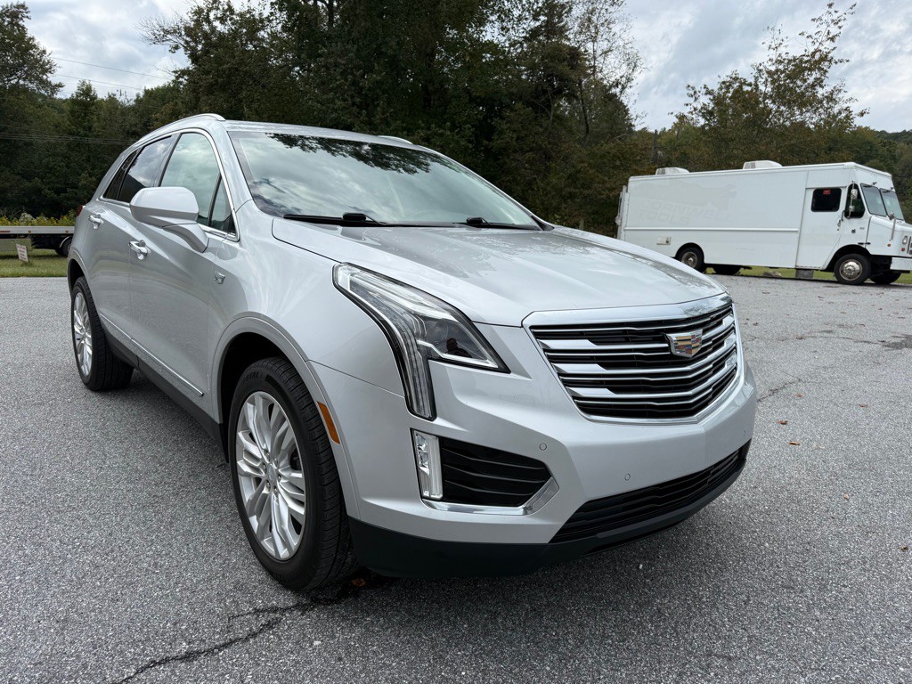 2019 Cadillac XT5 Image 1