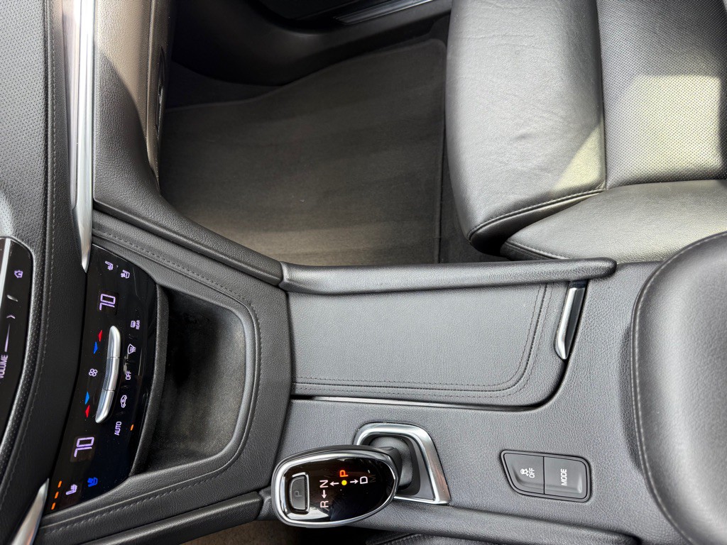 2019 Cadillac XT5 Image 17