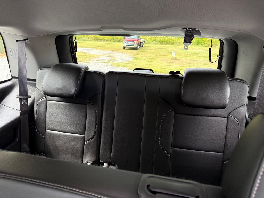 2015 Chevrolet Tahoe Image 13